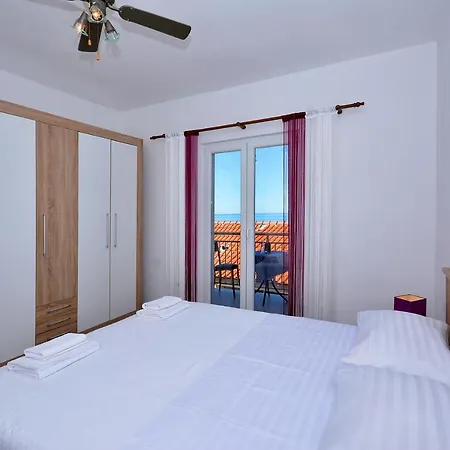 Apartment 'Mimo' In Milna - Hvar Exterior photo