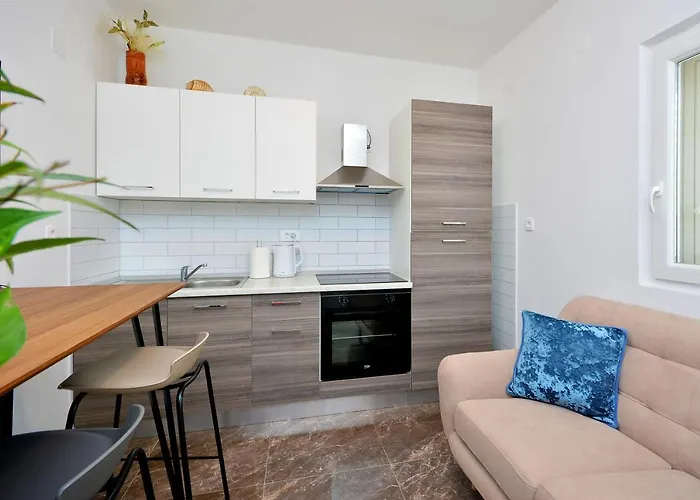 Apartment \'Mimo\' In Milna - Hvar