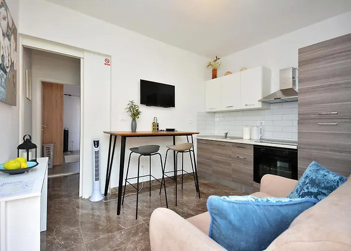Apartment \'Mimo\' In Milna - Hvar
